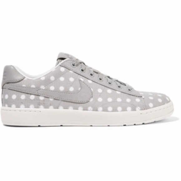 Nike Tennis Ultra Polka-dot Embroidered Sneakers - Picture 5 of 8